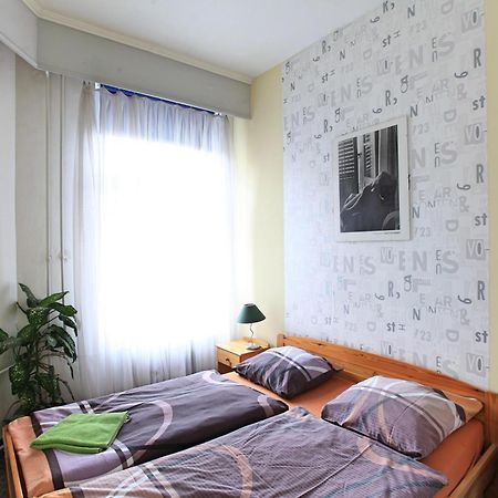 Hostel Sklep Прага Екстериор снимка