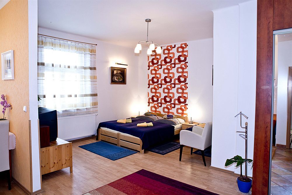 Hostel Sklep Прага Екстериор снимка